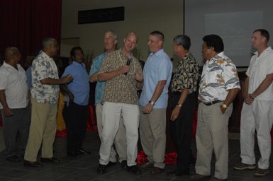 [Assignment: 48-DPA-SOI_K_Palau_6-7-9-07] Pacific Islands Tour: Visit of Secretary Dirk Kempthorne [and aides] to Palau Islands, Republic of Palau [48-DPA-SOI_K_Palau_6-7-9-07__DI13217.JPG]