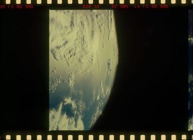 STS51C-35-020 - STS-51C - STS-51C earth observations