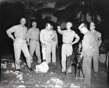 Photograph of Ernie Pyle Talking with Major General Graves B. Erskine in Guam