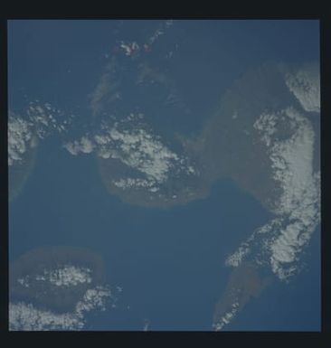 S45-614-016 - STS-045 - STS-45 earth observations