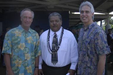 [Assignment: 48-DPA-SOI_K_Saipan_6-5-07] Pacific Islands Tour: Visit of Secretary Dirk Kempthorne [and aides] to Saipan Island, of the Commonwealth of the Northern Mariana Islands [48-DPA-SOI_K_Saipan_6-5-07__DI10795.JPG]