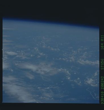 STS056-104-011 - STS-056 - Earth observations taken from Discovery during STS-56 mission