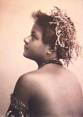 Unknown Samoan girl