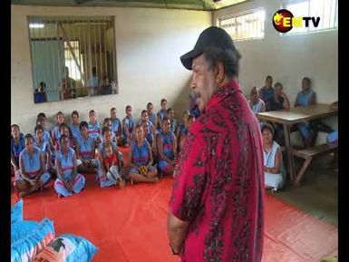 FEMALE INMATES THANK MINISTER