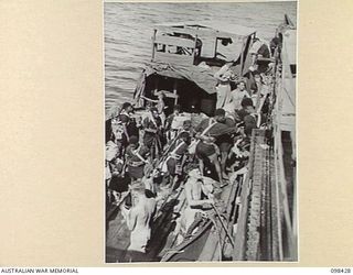 LOSSUK BAY, NEW IRELAND. 1945-10-19. AN AUSTRALIAN NEW GUINEA ADMINISTRATIVE UNIT ADMINISTRATIVE HEADQUARTERS WAS SET UP AT KAVIENG WITH CAPTAIN F.N.W. SHAND, ANGAU DISTRICT OFFICER IN CHARGE, TO ..