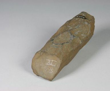 To'i Ma'a (stone adze)