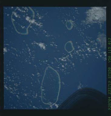 STS050-115-013 - STS-050 - STS-50 earth observations