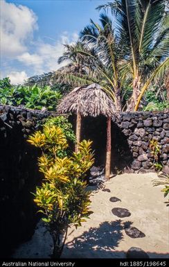 Samoa - wall around sandy courtyard