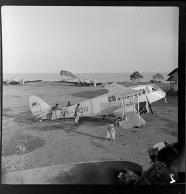 Qantas Empire Airways, De Havilland Dragon, VH-AOR, Lae, Morobe, Papua New Guinea