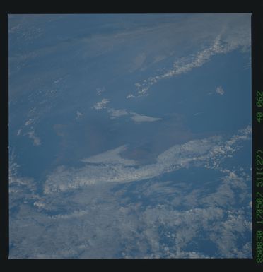 51I-40-062 - STS-51I - STS-51I earth observations