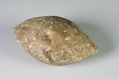 Maka (throwing stone)