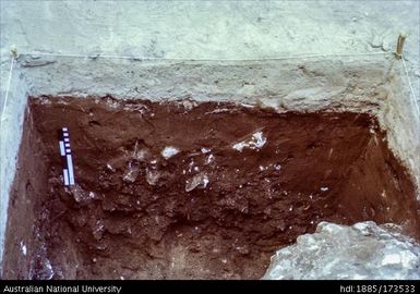 Vunaburingai (SAB), Rakival village, test trench I