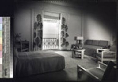 Royal Hawaiian Hotel. Guest room