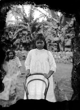 Young girl from Mangaia