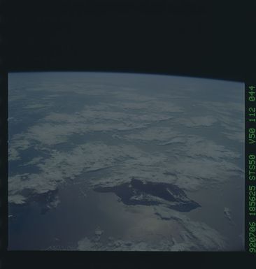 STS050-112-044 - STS-050 - STS-50 earth observations