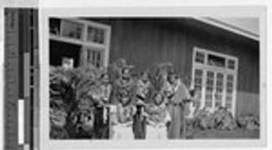 Sr. Clare Miltenberger, MM, with graduates, Heeia, Hawaii, June 1933