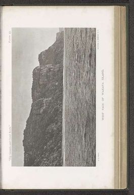 ["Gezicht op de westkant van Wakaya", "West face of Wakaya island"]