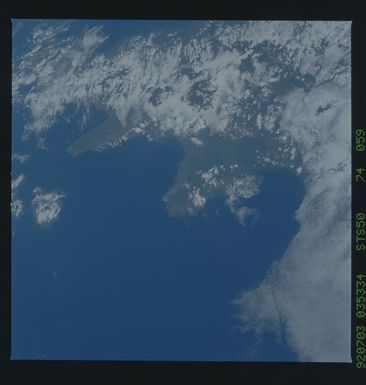 STS050-74-059 - STS-050 - STS-50 earth observations