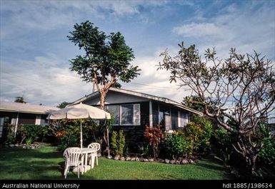 Samoa - house in garden