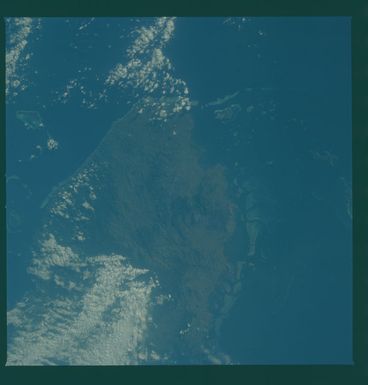 S08-44-526 - STS-008 - Earth observations taken during STS-8 mission