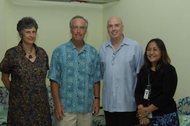 [Assignment: 48-DPA-SOI_K_Pohnpei_6-10-11-07] Pacific Islands Tour: Visit of Secretary Dirk Kempthorne [and aides] to Pohnpei Island, of the Federated States of Micronesia [48-DPA-SOI_K_Pohnpei_6-10-11-07__DI14212.JPG]