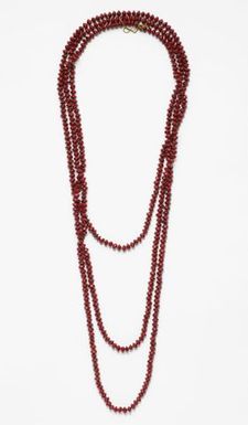 'ei (seed necklace)