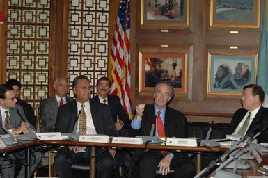 [Assignment: 48-DPA-02-26-08_SOI_K_Insular] Interagency Group on Insular Areas (IGIA) meeting at Main Interior, with Secretary Dirk Kempthorne, [Deputy Chief of Staff Doug Domenech, Acting Deputy Assistant Secretary for Insular Affairs Nikolao Pula, and other Interior officials joining Governors and Congressional representatives of U.S. island territories] [48-DPA-02-26-08_SOI_K_Insular_IOD_1173.JPG]