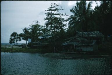 Buin (1) : Bougainville Island, Papua New Guinea, 1960 / Terence and Margaret Spencer