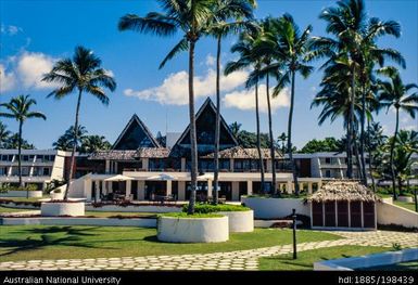 Fiji - Pacific Harbour Estate - Beachcomber Hotel