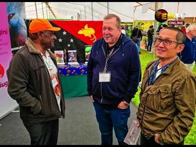 PNG ATTENDED BIRD FAIR