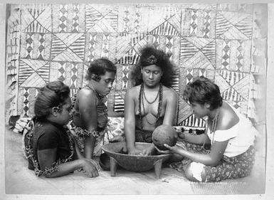 Andrew, Thomas, 1855-1939 : Kava making, Samoa