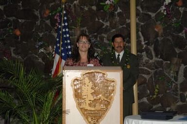[Assignment: 48-DPA-09-28-08_SOI_K_NPS_Vol_AZ] President's Call to Service Award ceremony and reception for volunteers at the U.S.S. Arizona Memorial, Pearl Harbor, Honolulu, Hawaii, with Secretary Dirk Kempthorne [joining the National Park Service's Chief Historian for the Memorial, Daniel Martinez, among the dignitaries on hand] [48-DPA-09-28-09_SOI_K_NPS_Vol_AZ_IOD_4611.JPG]