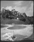 Pace Setter House of 1958 [Liljestrand residence]. Swimming pool and Landscaping