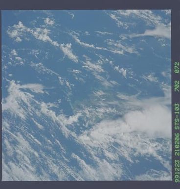 STS103-702-072 - STS-103 - Earth observations taken during the STS-103 mission