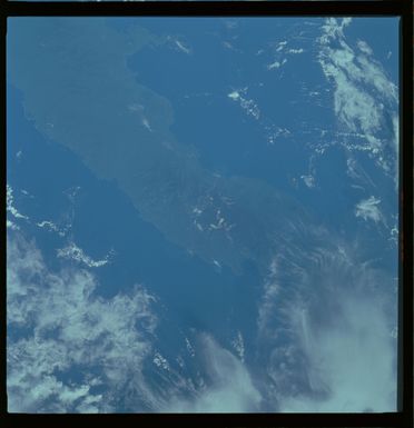 61A-487-011 - STS-61A - STS-61A ESA earth observations