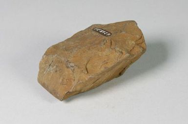 To'i Ma 'a (stone adze)