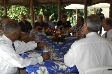 [Assignment: 48-DPA-SOI_K_Amer_Sam] Pacific Islands Tour: Visit of Secretary Dirk Kemmpthorne [and aides] to American Samoa, U.S. Territory [48-DPA-SOI_K_Amer_Sam__DI14933.JPG]