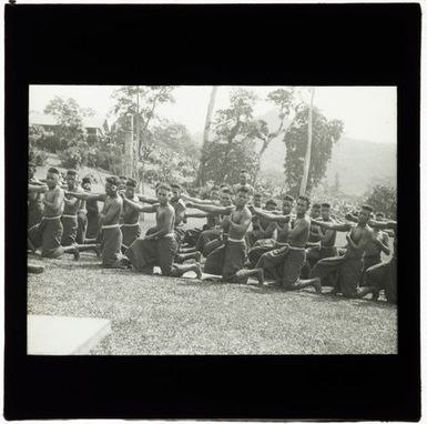 Samoan festival dancing