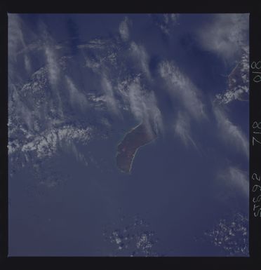 STS092-718-018 - STS-092 - STS-92 Earth observations