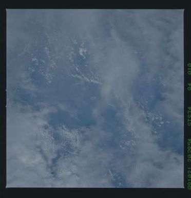 S34-84-010 - STS-034 - STS-34 earth observations