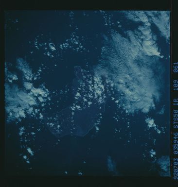 STS050-109-061 - STS-050 - STS-50 earth observations