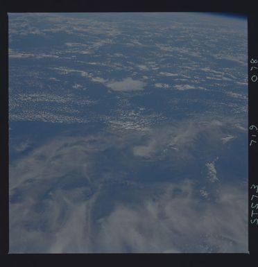 STS073-719-078 - STS-073 - Earth observations taken from shuttle orbiter Columbia