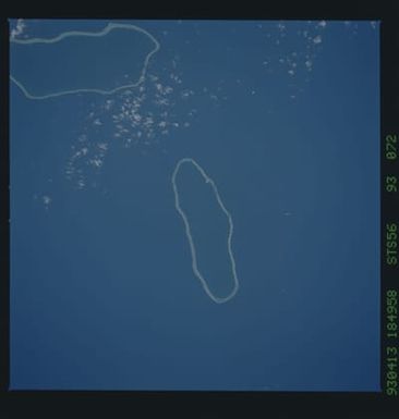 STS056-93-072 - STS-056 - Earth observations taken from Discovery during STS-56 mission