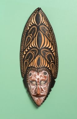 Iatmul Carving