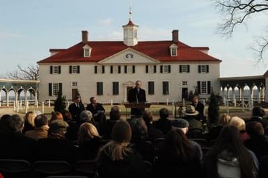[Assignment: 48-DPA-01-12-09_SOI_K_Mt_Vernon] Visit of Secretary Dirk Kempthorne to Mount Vernon Estate and Gardens, Mount Vernon, Virginia, [for touring and announcement of the U.S. nomination of the George Washington home, along with the Papahanaumokuakea Marine National Monument in Hawaii, for inclusion on the United Nations Educational, Scientific, and Cultural Organization's (UNESCO's) World Heritage List. Joining Secretary Kempthorne for the announcement was James Rees, Executive Director of the Mount Vernon Estate and Gardens.] [48-DPA-01-12-09_SOI_K_Mt_Vernon_IOD_9417.JPG]