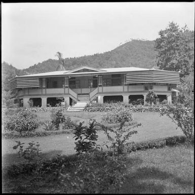 Front of Chinnery's house, Malaguna Road, Rabaul, New Guinea, ca. 1936 / Sarah Chinnery