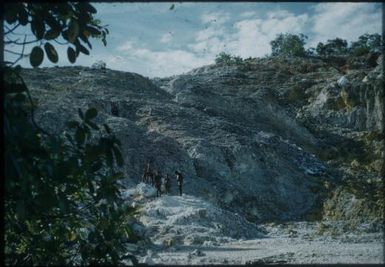 The thermal area (1) : Bwabwadana and Iamalele, D'Entrecasteaux Islands, Papua New Guinea, 1956-1958 / Terence and Margaret Spencer