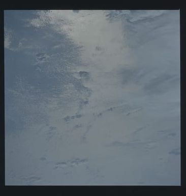 S45-609-032 - STS-045 - STS-45 earth observations