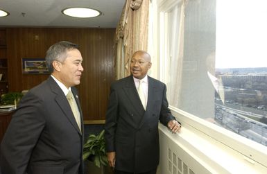 Secretary Alphonso Jackson with Guam Governor Felix Camacho - Secretary Alphonso Jackson meeting with Guam Governor Felix Camacho at HUD Headquarters