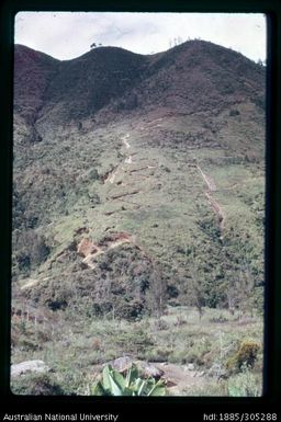 Zig-zag path near Gaima